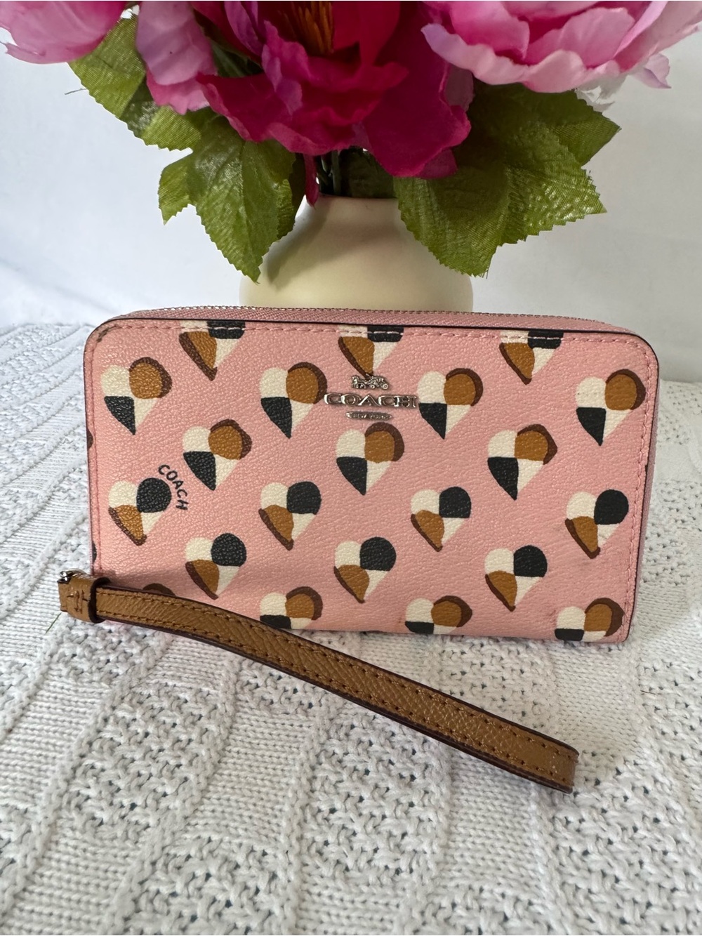 Coach EUC Checker Heart Print Zip Around Wallet